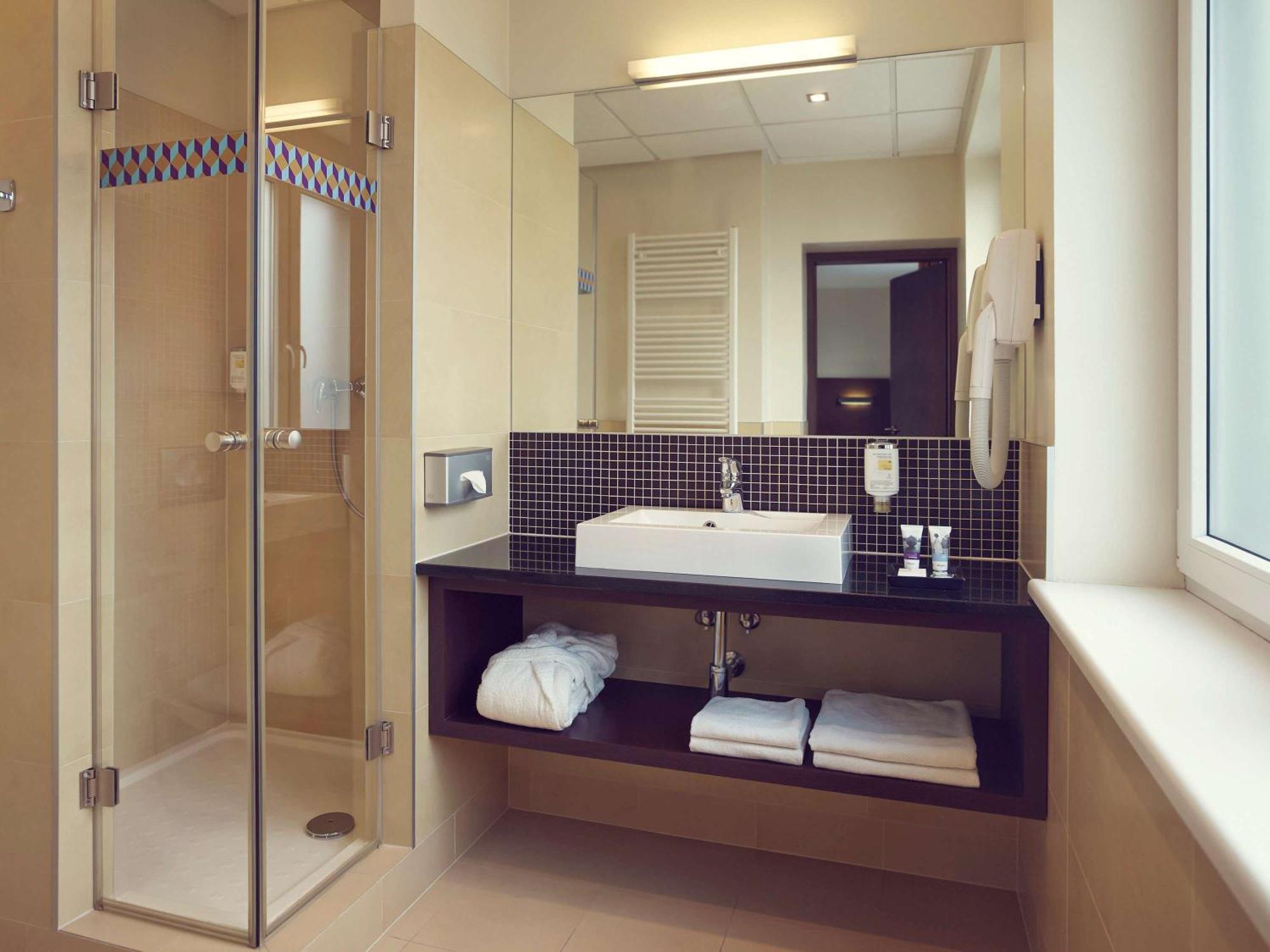 Mercure Warszawa Airport Eksteriør billede